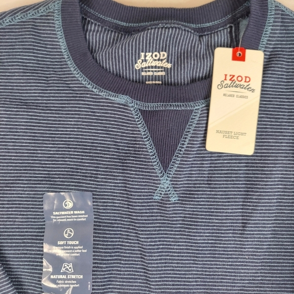IZOD Saltwater Blue strip  Men’s M Crewneck long sleeve sweatshirt - Picture 3 of 5